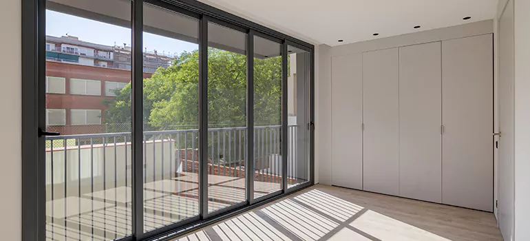 Aluminum Glazed Window Installation in Miami Lakes, FL