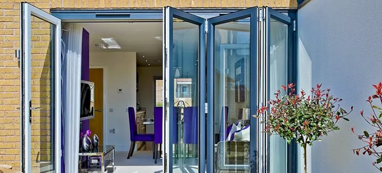 Bifold Door Repairs Near Me in Miami Lakes, FL