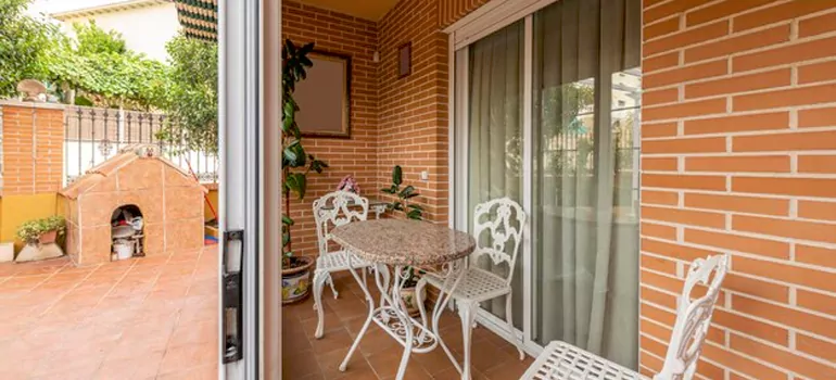 Adding Porch Enclosures To Your Home in Miami Lakes, FL